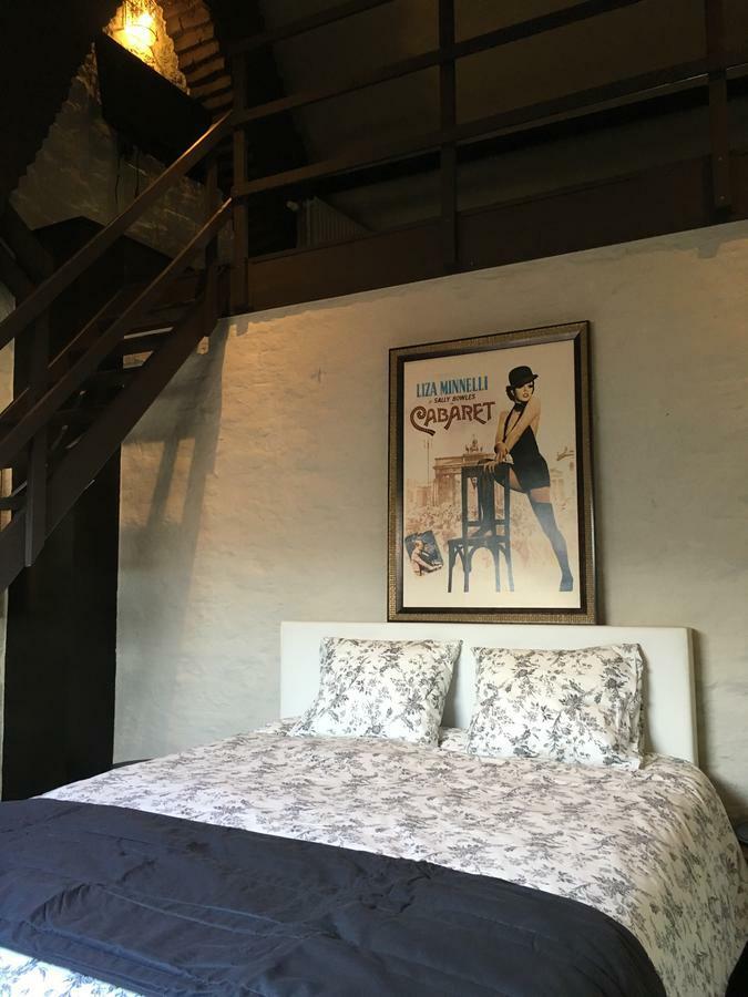 B&B Le Grand Cabaret ニーウポールト エクステリア 写真